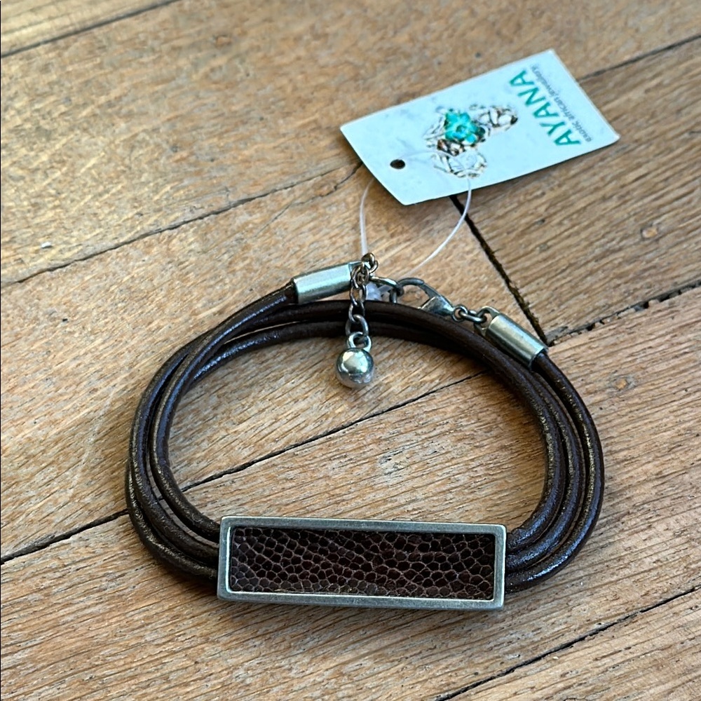 New artisan South African conservation snake skin three strap leather bracelet